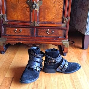 EXCELLENT Special Edition Freebird Black Burnished Suede Ankle Boots Size 37/7B!